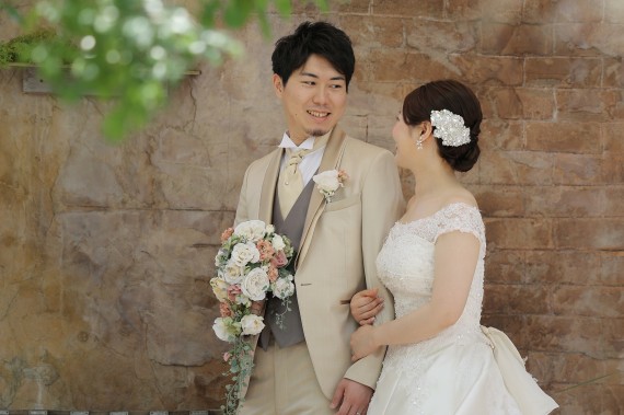 結婚式　シニヨン