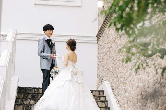 結婚式　シニヨン