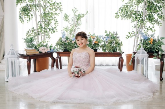 0064 ピンクカラードレス