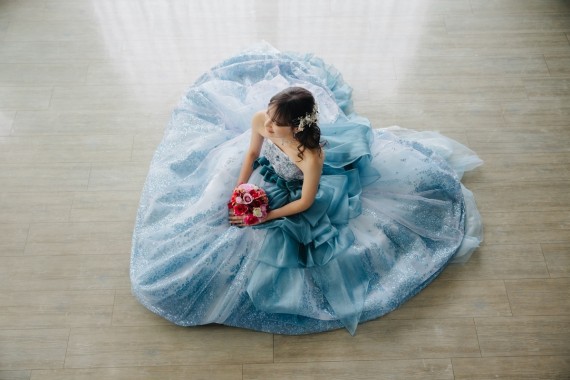 水色　カラードレス